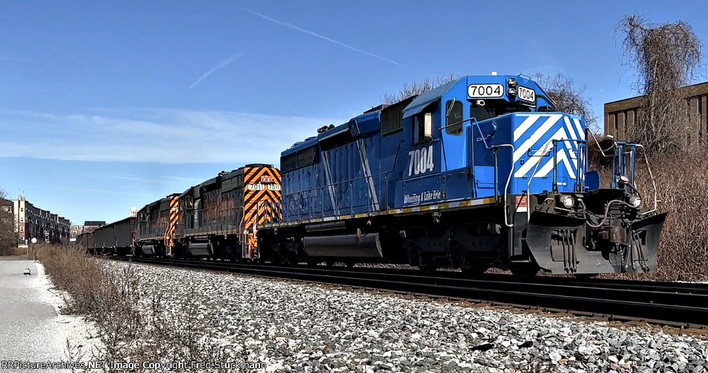 WE 7004 heads toward National Lime & Stone Co.